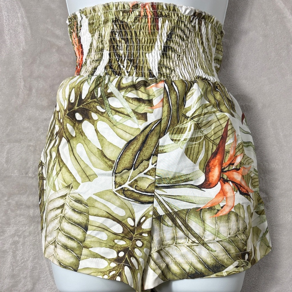 Tropical Leaf Print Women's Shorts